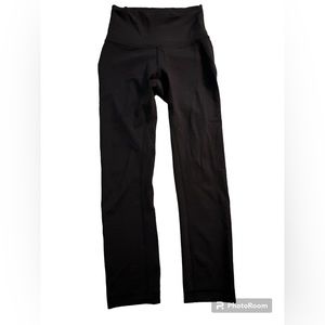 Lululemon Wunder Train 23” Inseam Leggings